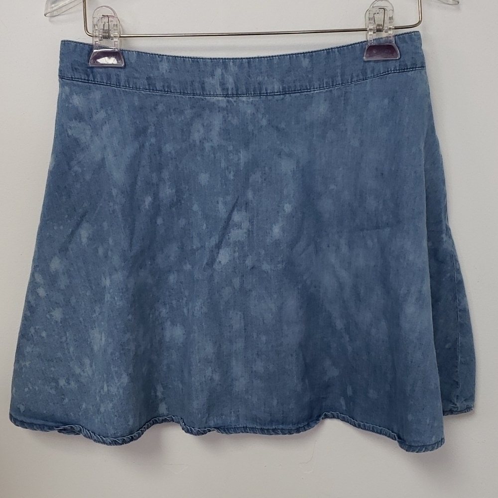 Forever 21 Repurposed Bleached Denim Chambray Skater Mini Skirt M EUC